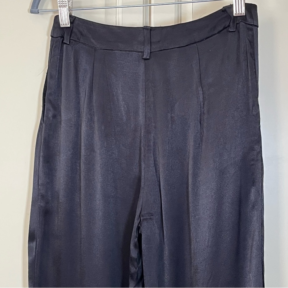 NWT Bardot Lena Pants Pleat Front Satin Black Pin Tuck Wide Leg Woman’s Size XS - Picture 11 of 12